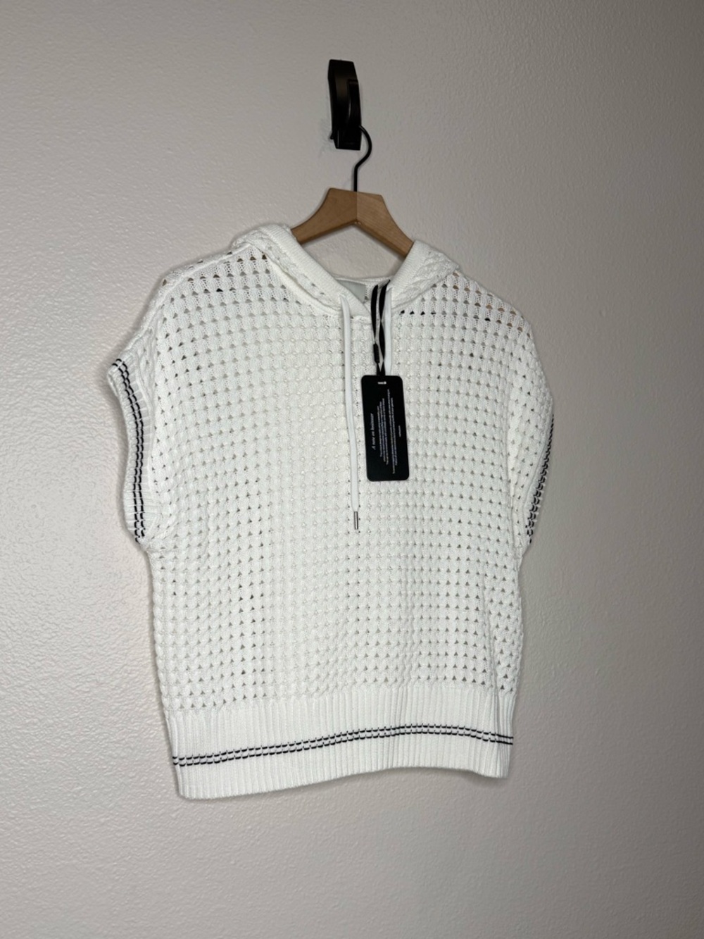 NWT Varley Vittoria Open Stitch Knit Hoodie in Snow White, size S - Picture 5 of 8